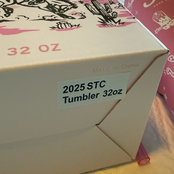 Very Limited Brand New Western Save The Cups Swig Pink 32 Oz Tumbler with Straw - Picture 6 of 7